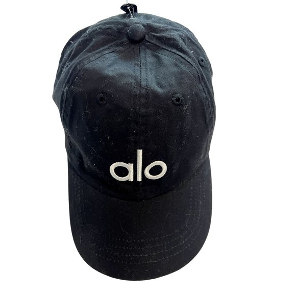 ALO Yoga Accessories - ALO Yoga Off-Duty Cap in Black/White